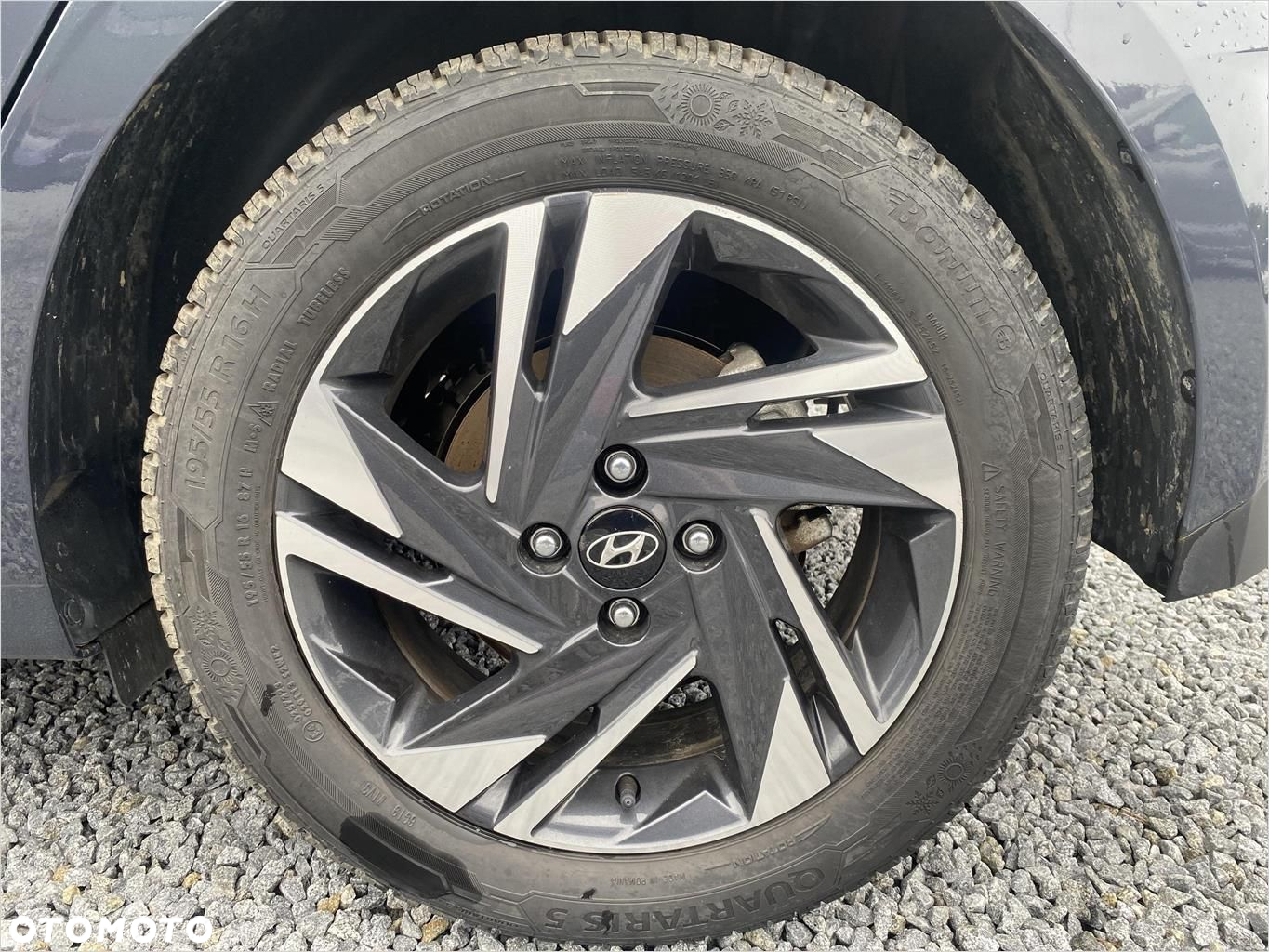 Hyundai i20 - 18