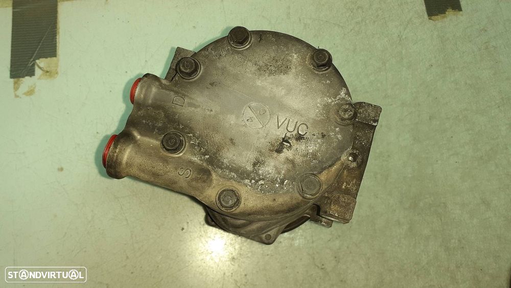 COMPRESSOR AR CONDICIONADO ALFA ROMEO 156 2002 -B722 - 2