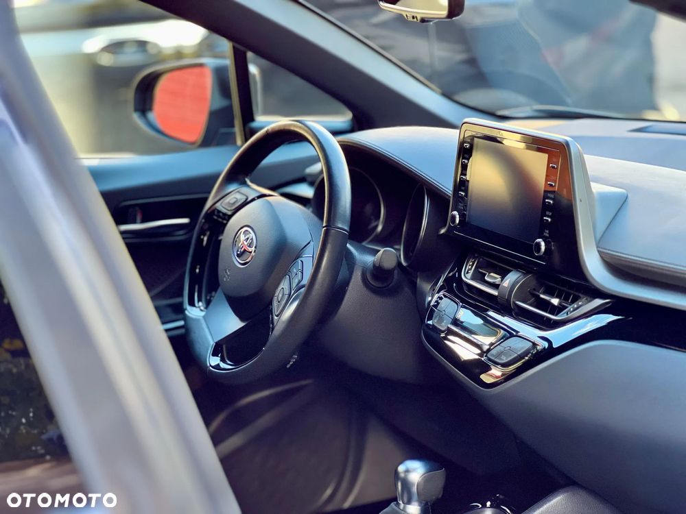 Toyota C-HR - 3