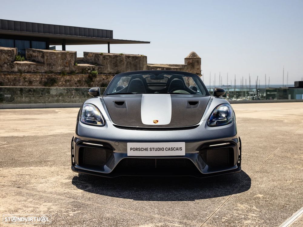 Porsche 718 Spyder - 20