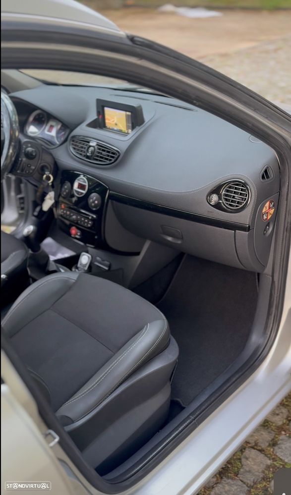 Renault Clio Sport Tourer 1.5 dCi Dynamique S 90g - 12