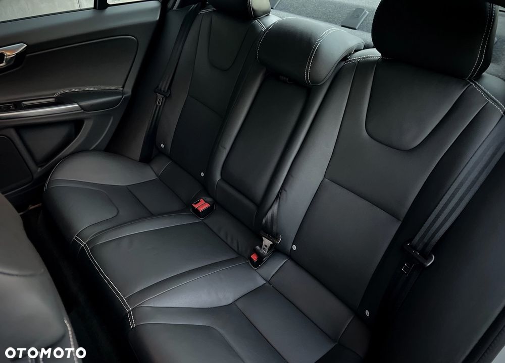 Volvo S60 D3 Geartronic Linje Svart - 12