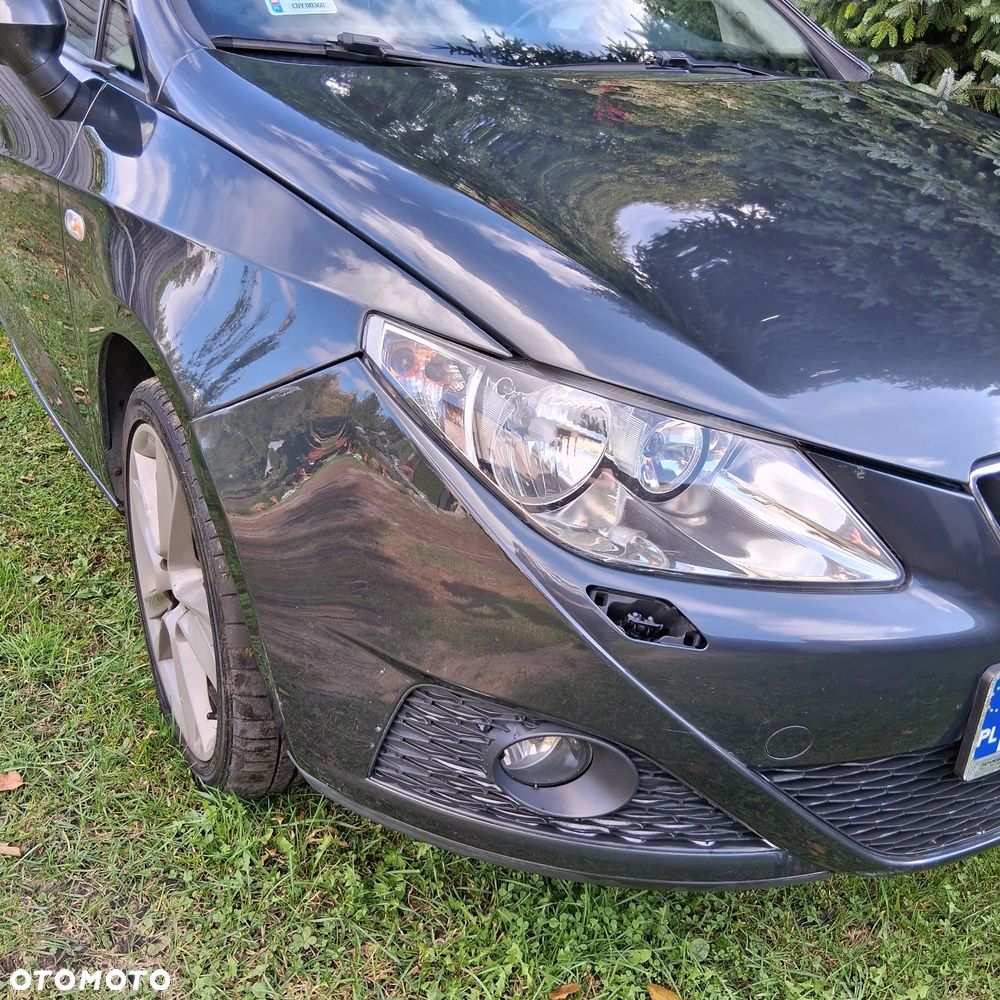 2011 Seat Ibiza, photograph 5
