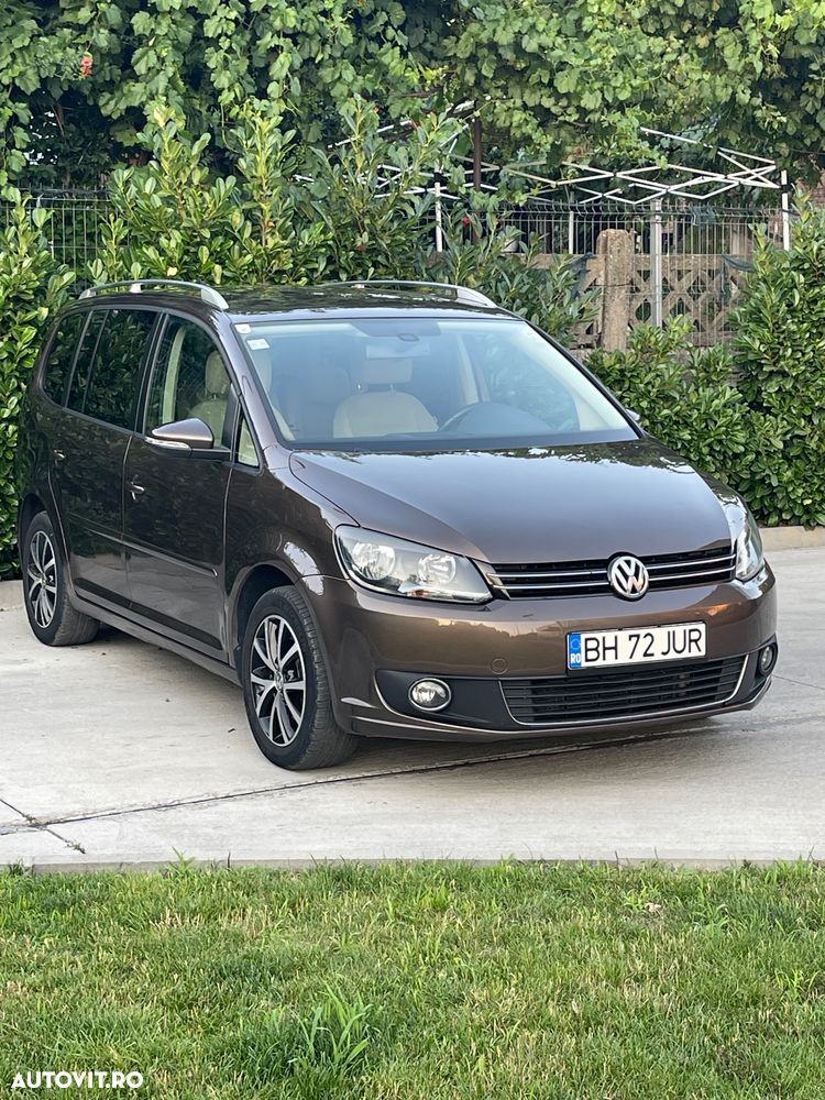 Volkswagen Touran 1.6 TDI DSG Highline - 3