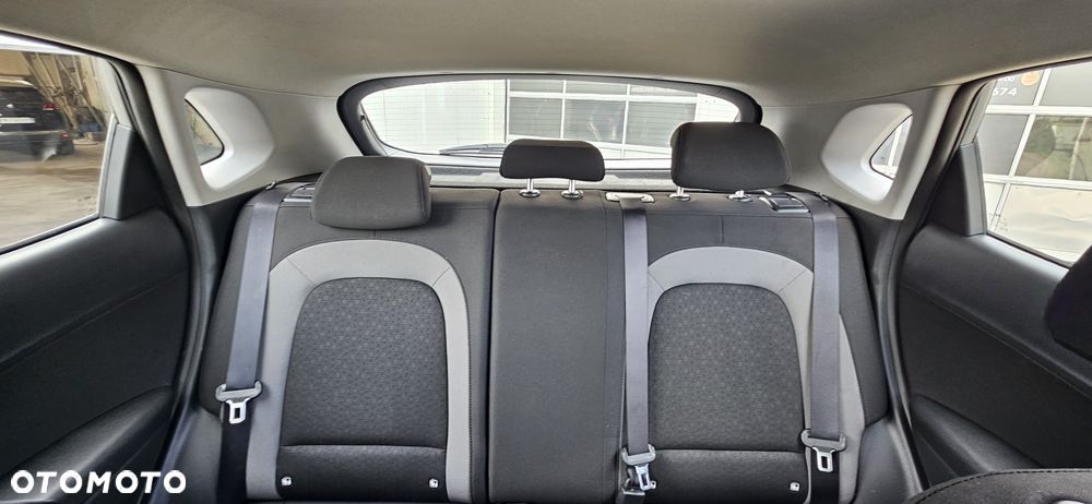 Hyundai Kona 1.6 CRDi Select - 28