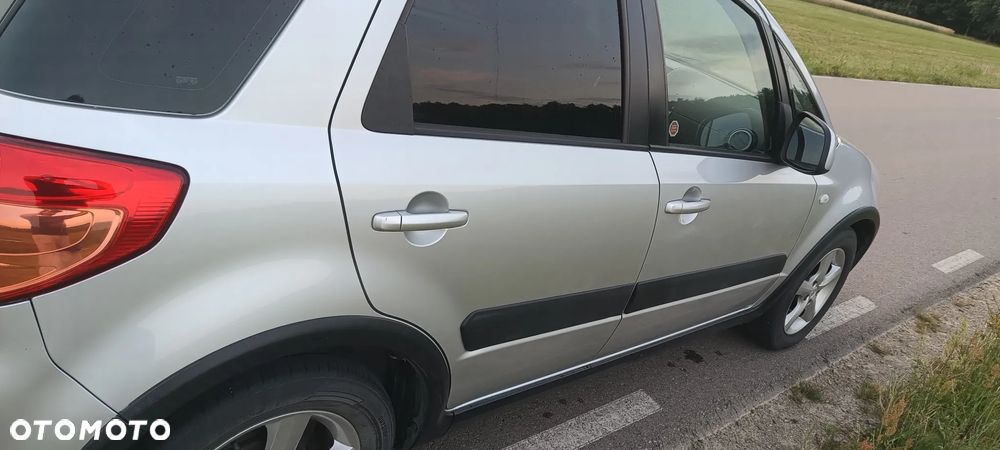 Suzuki SX4 1.6 VVT 4x2 Comfort - 9