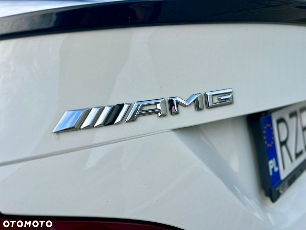 Mercedes-Benz CLA AMG 45 4-Matic - 9