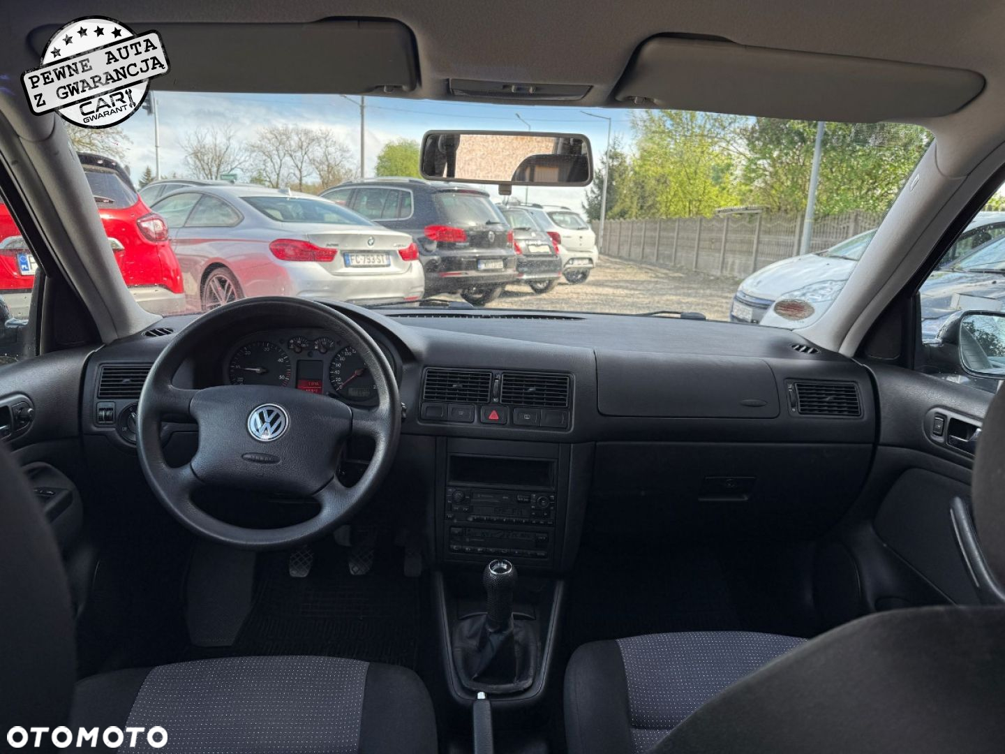 Volkswagen Golf - 11