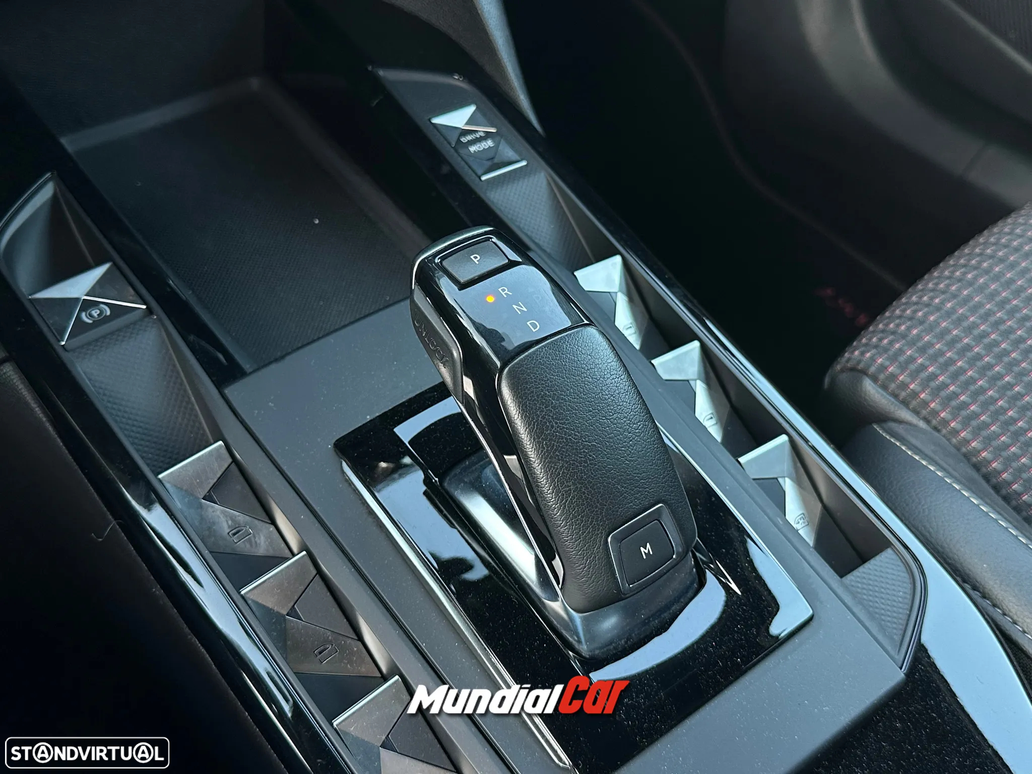 DS DS3 Crossback 1.5 BlueHDi Performance Line EAT8 - 8