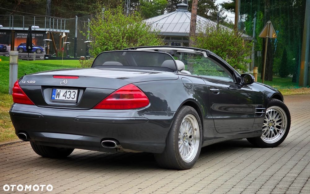 Mercedes-Benz SL - 19