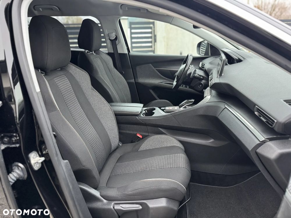 Peugeot 5008 BlueHDi 130 EAT8 Allure - 26