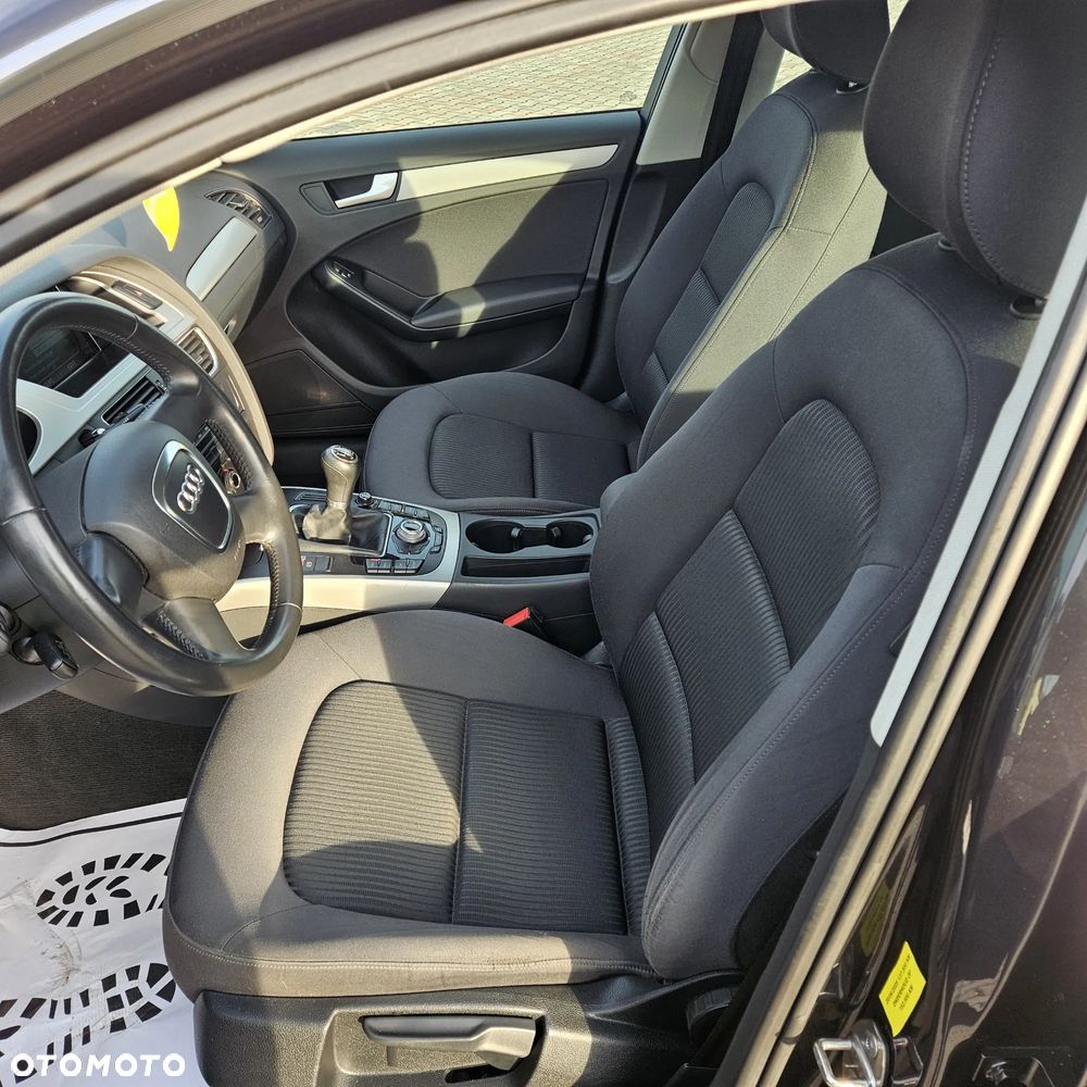 Audi A4 Avant 2.0 TDI DPF Ambiente - 13