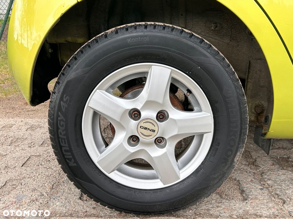 Chevrolet Spark 1.0 - 28