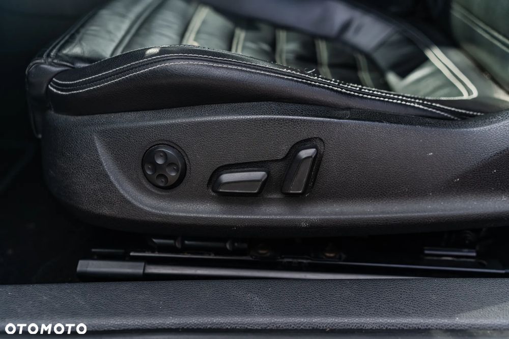 Volkswagen Scirocco - 9