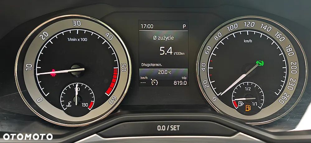 Skoda Superb 2.0 TDI SCR Style DSG - 33