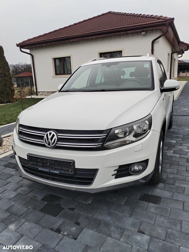 Volkswagen Tiguan 2.0 TDI DPF BlueMotion Technology Lounge Sport & Style - 5