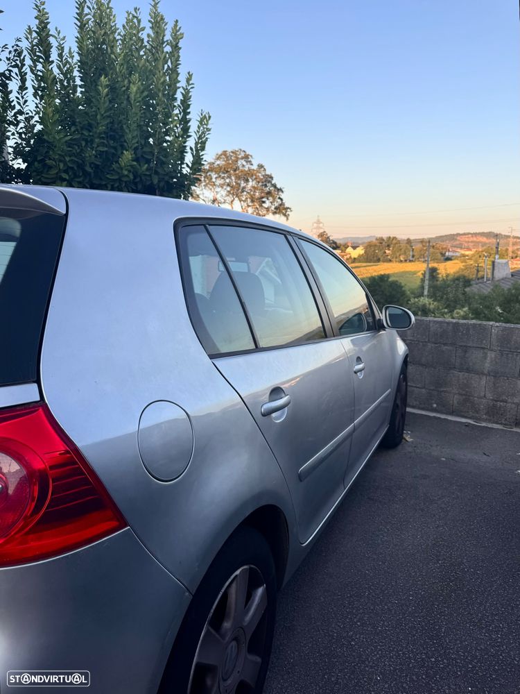 VW Golf 1.9 TDi 6V 4M Confortline - 1