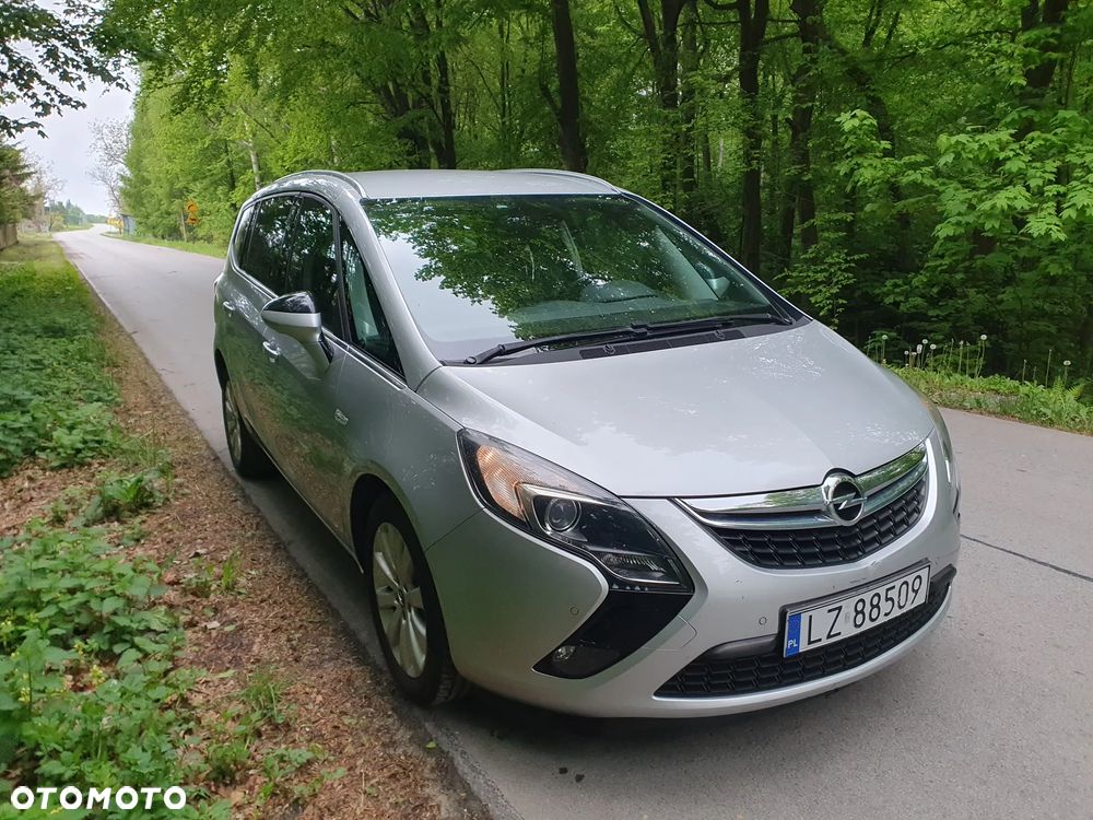 Opel Zafira - 15