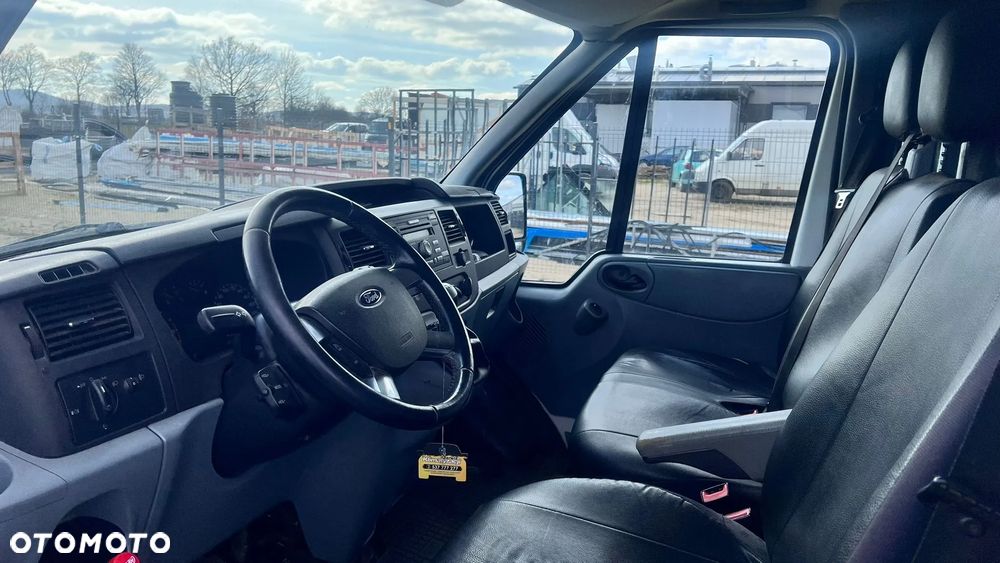 Ford TRANSIT - 8