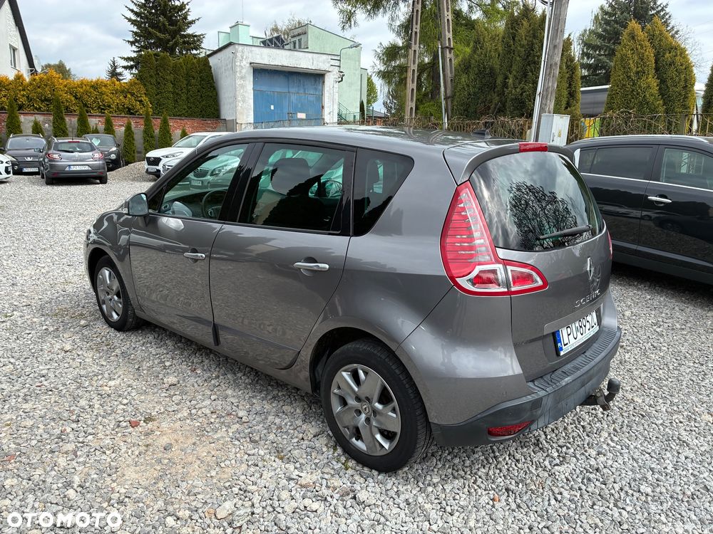 Renault Scenic 1.6 16V 110 Authentique - 5