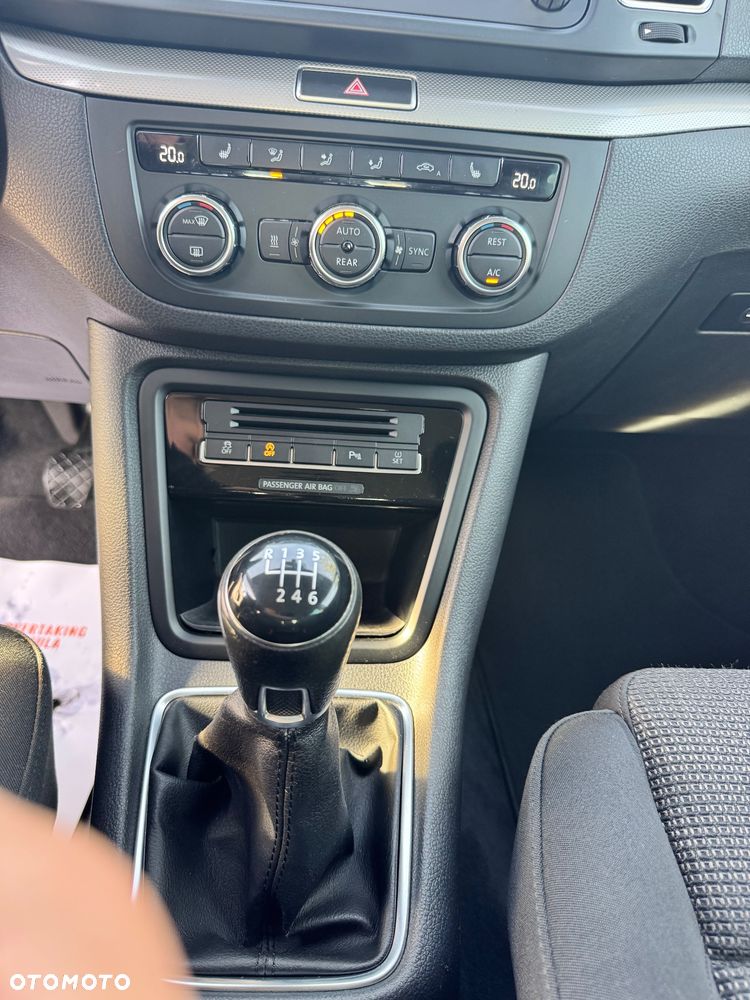 Volkswagen Sharan 2.0 TDI Highline - 10