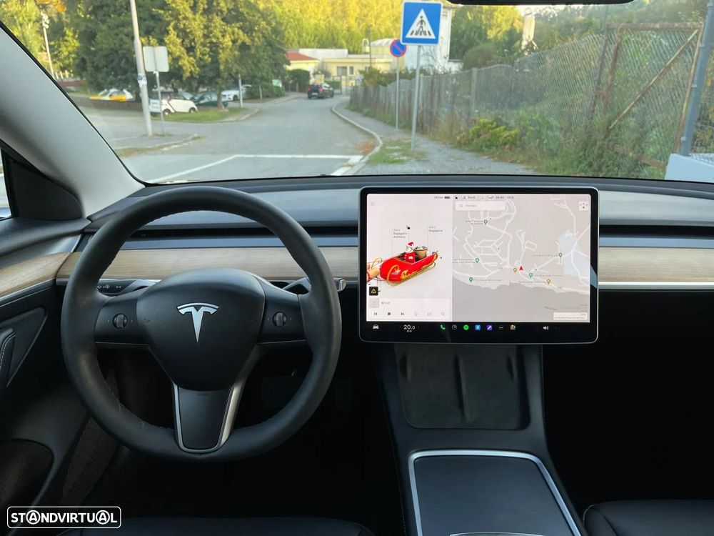 Tesla Model 3 Standard Range Plus RWD - 35