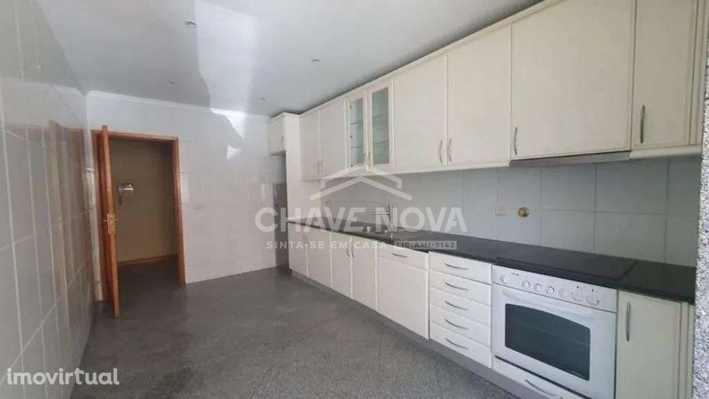 Apartamento T2 com 118 m² em Rio Tinto – Gondomar - Grande imagem: 2/9