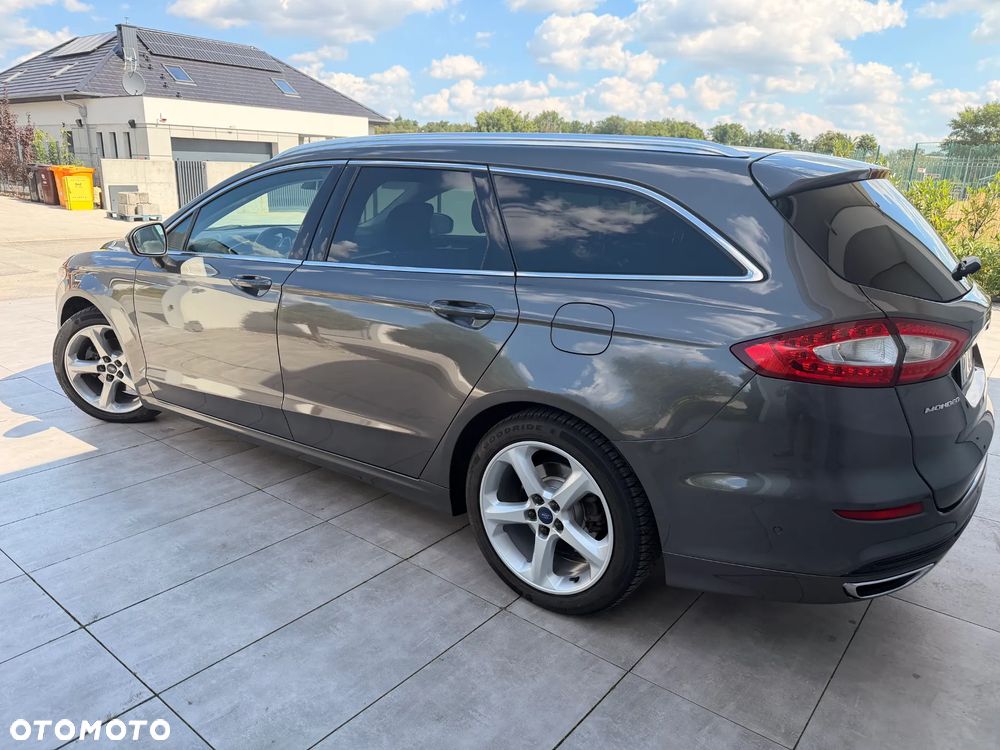 Ford Mondeo 2.0 TDCi Bi-Turbo Titanium PowerShift - 18