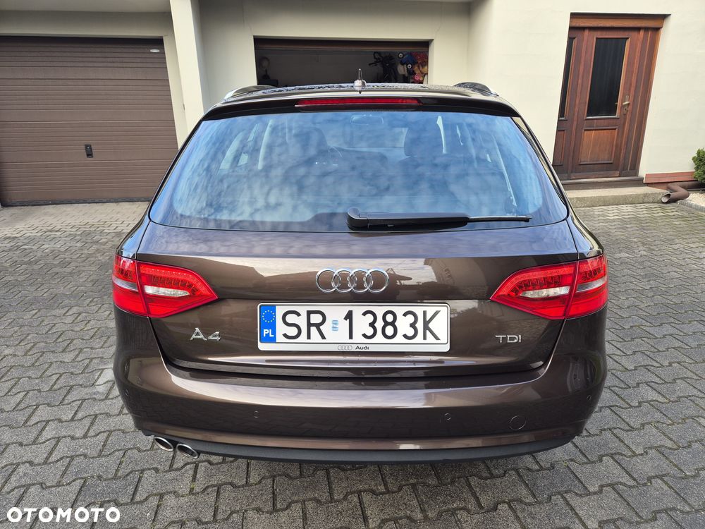 Audi A4 Avant 2.0 TDI DPF multitronic Ambiente - 2