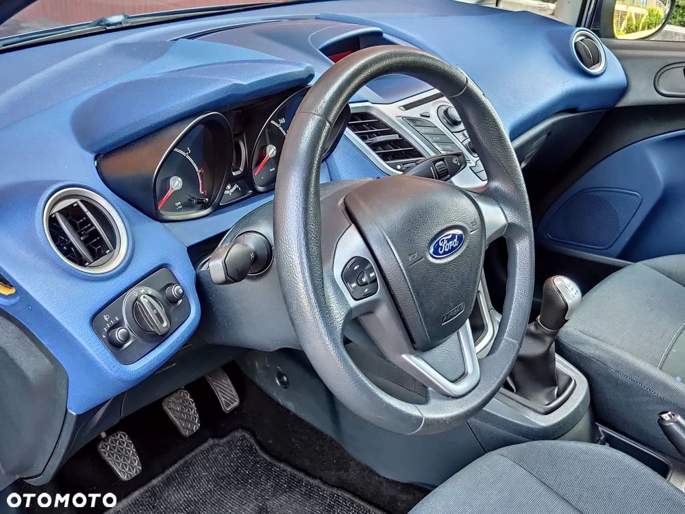 Ford Fiesta 1.25 Trend - 16