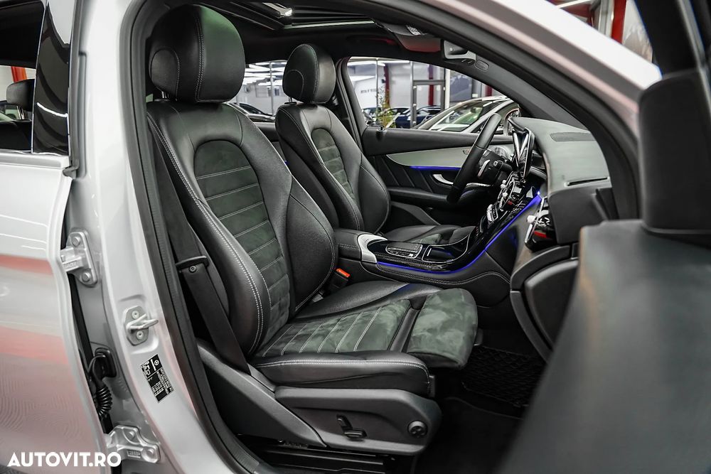Mercedes-Benz GLC Coupe 300 e 4Matic 9G-TRONIC AMG Line Plus - 8
