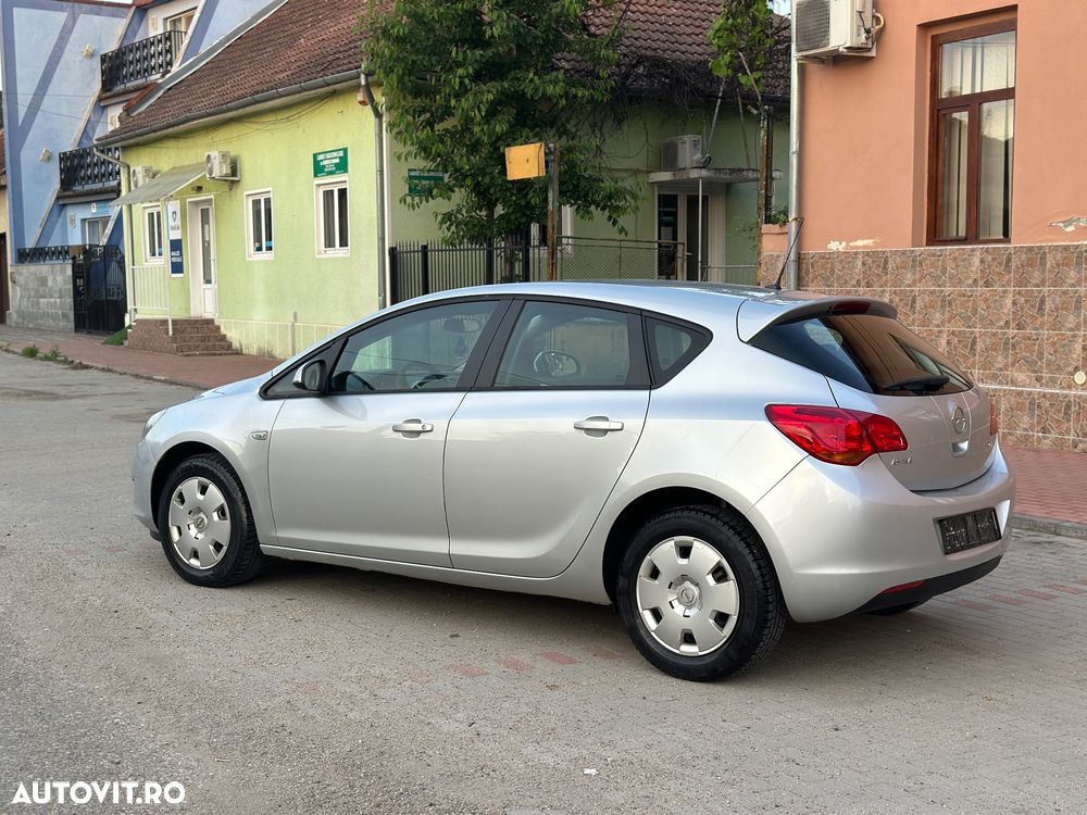 Opel Astra 1.7 CDTI - 3