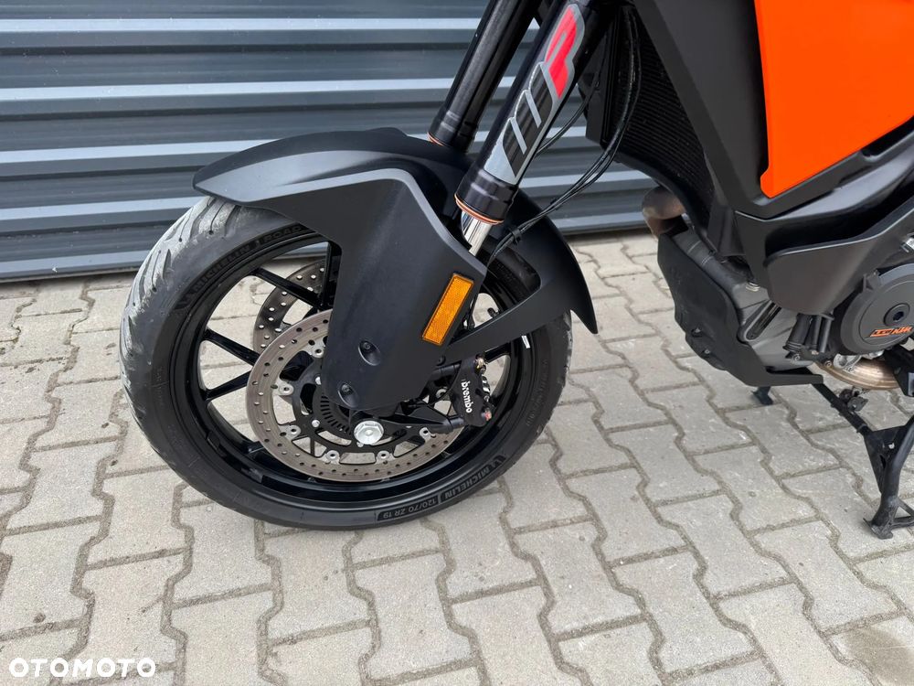 KTM Adventure - 14