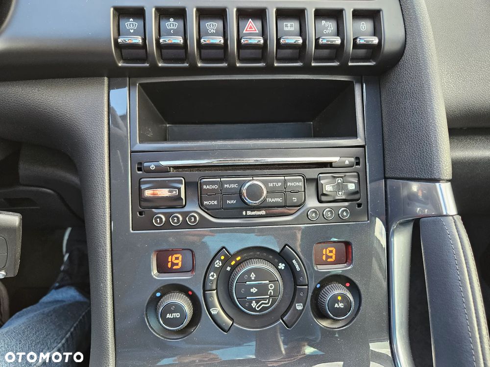 Peugeot 3008 2.0 HDi Allure - 38