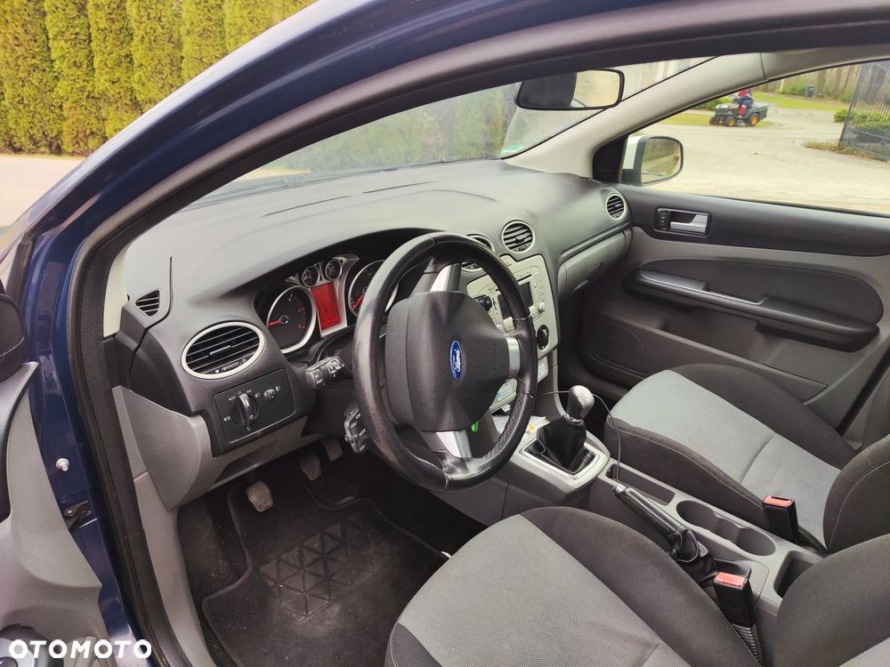 Ford Focus 1.6 TDCi DPF Style+ - 4
