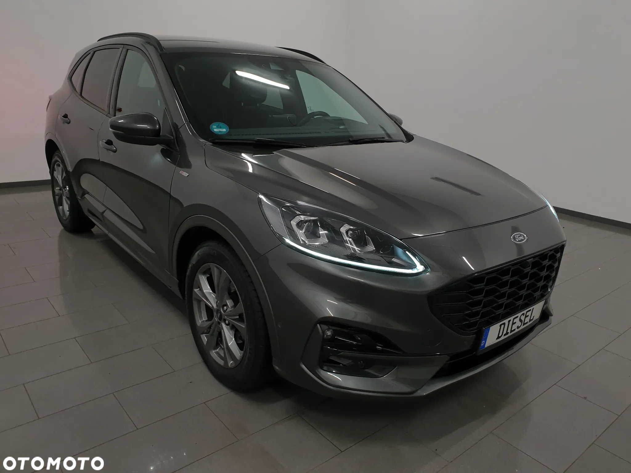 Ford Kuga 2.0 EcoBlue Hybrid ST-LINE X - 3