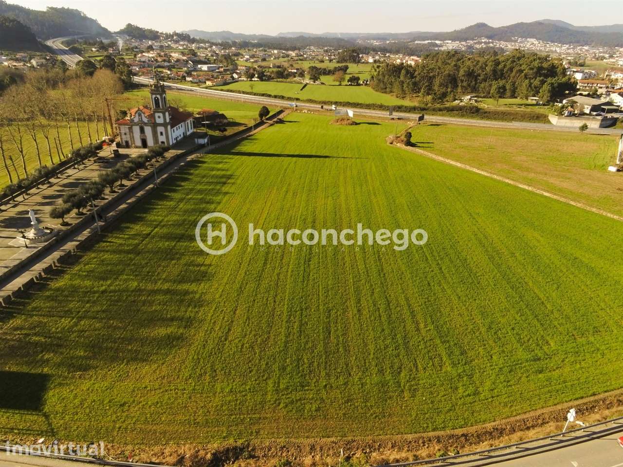 Terreno com projeto aprovado em Alvelos Barcelos - Grande imagem: 3/25