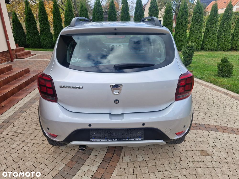 Dacia Sandero Stepway TCe 90 (S&S) Celebration - 8
