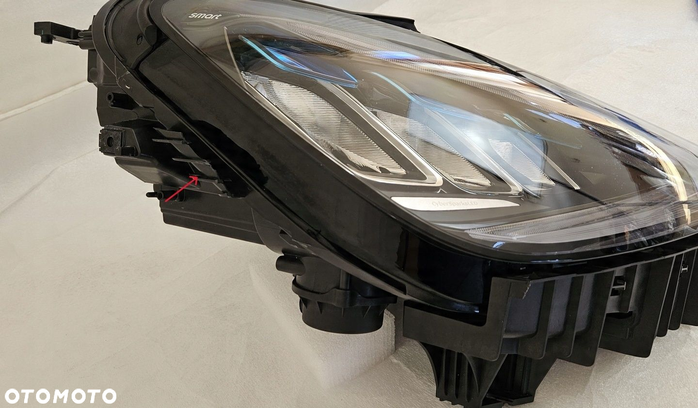 LAMPA PRAWA PRZÓD PRZEDNIA MID SMART 1 2022- P8893649881 CYBERSPARKS LED - 3