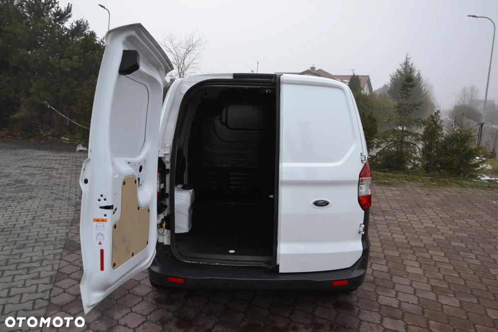 Ford TRANSIT COURIER - 10