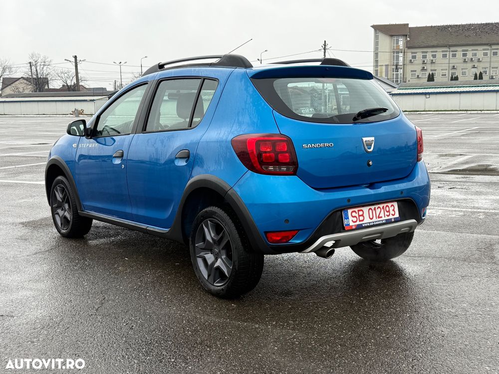 Dacia Sandero Stepway TCe 90 (S&S) Celebration - 5