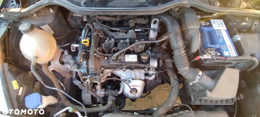 Ford Fiesta 1.1 S&S TREND - 15