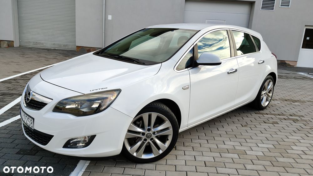 Opel Astra III 1.7 CDTI Cosmo - 10