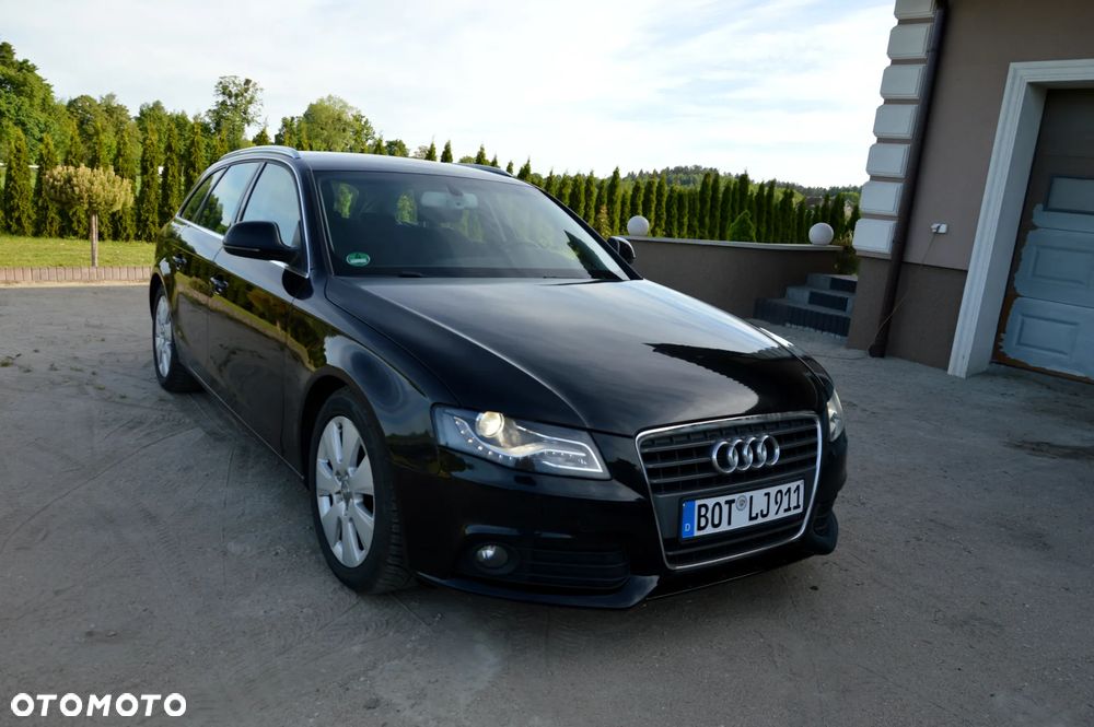 Audi A4 Avant 2.0 TDI - 16