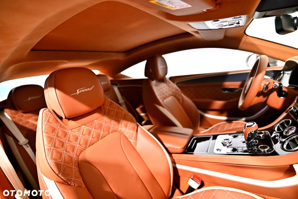 Bentley Continental GT Speed - 12