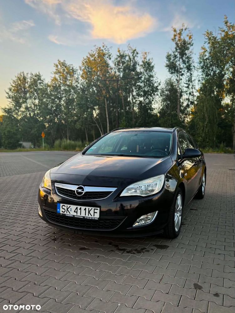 Opel Astra 1.7 CDTI DPF Cosmo - 1