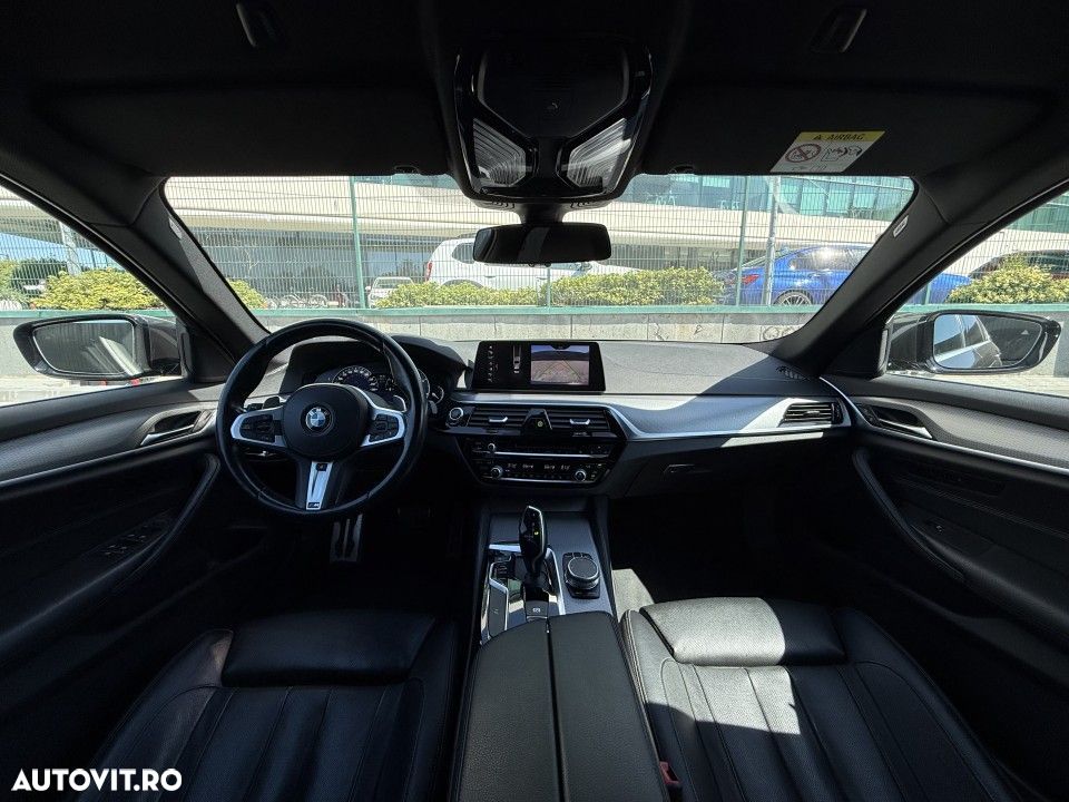 BMW Seria 5 520d xDrive AT - 15