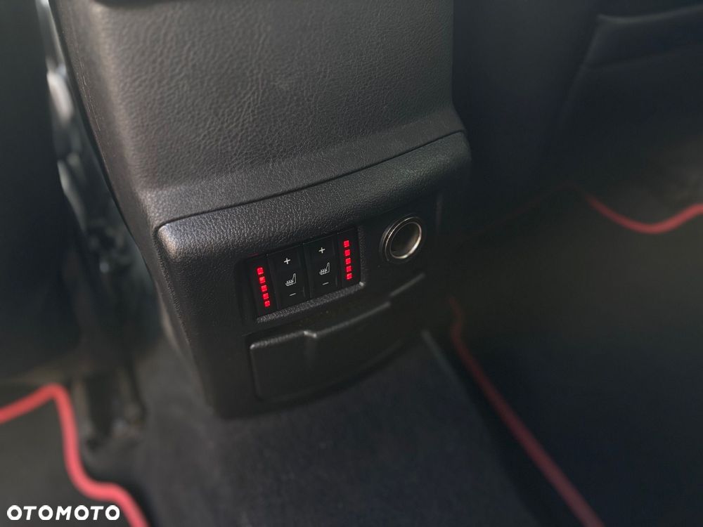 Ford Mondeo 2.0 EcoBoost Titanium S - 30