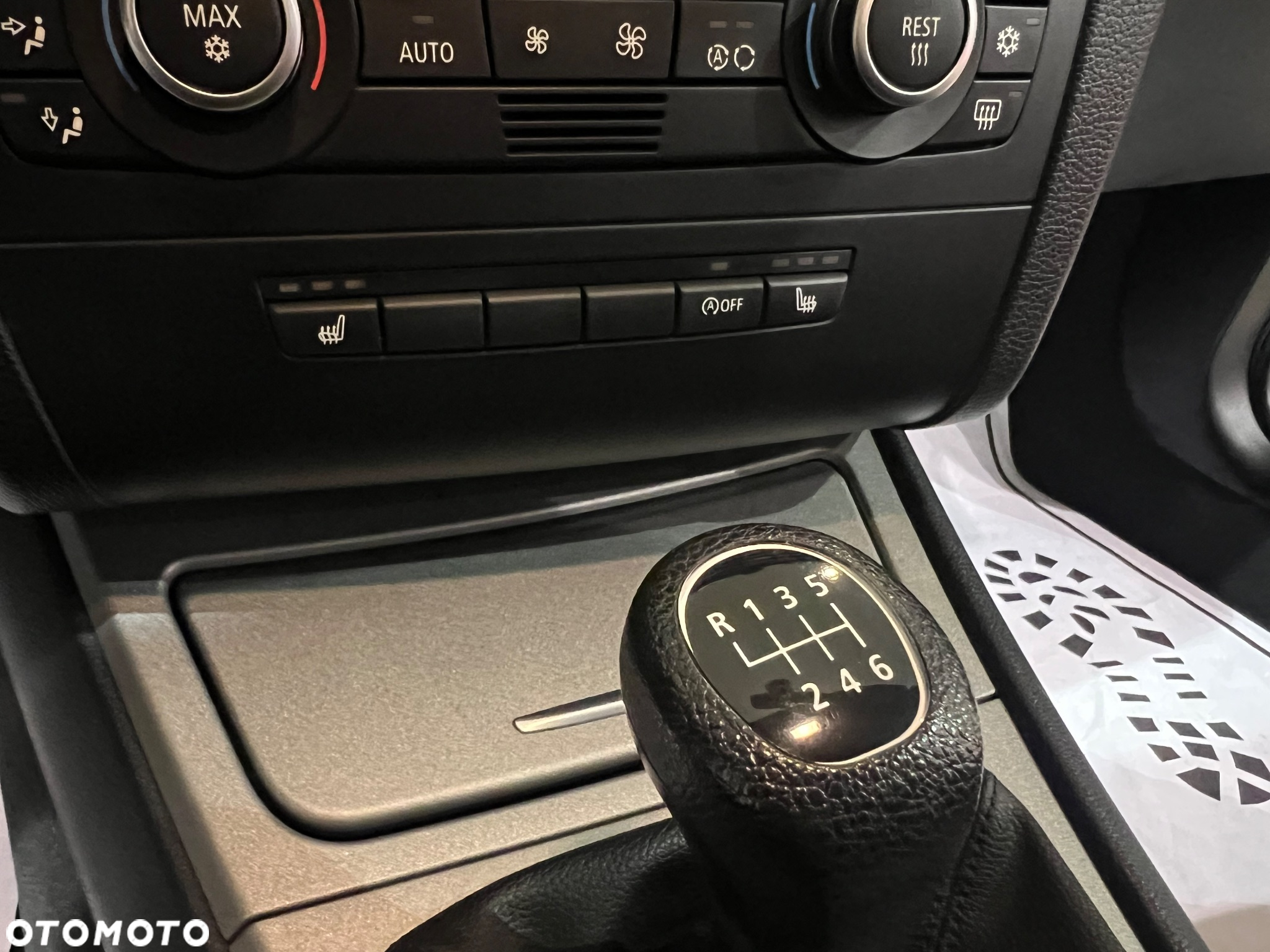 BMW Seria 1 118d - 31