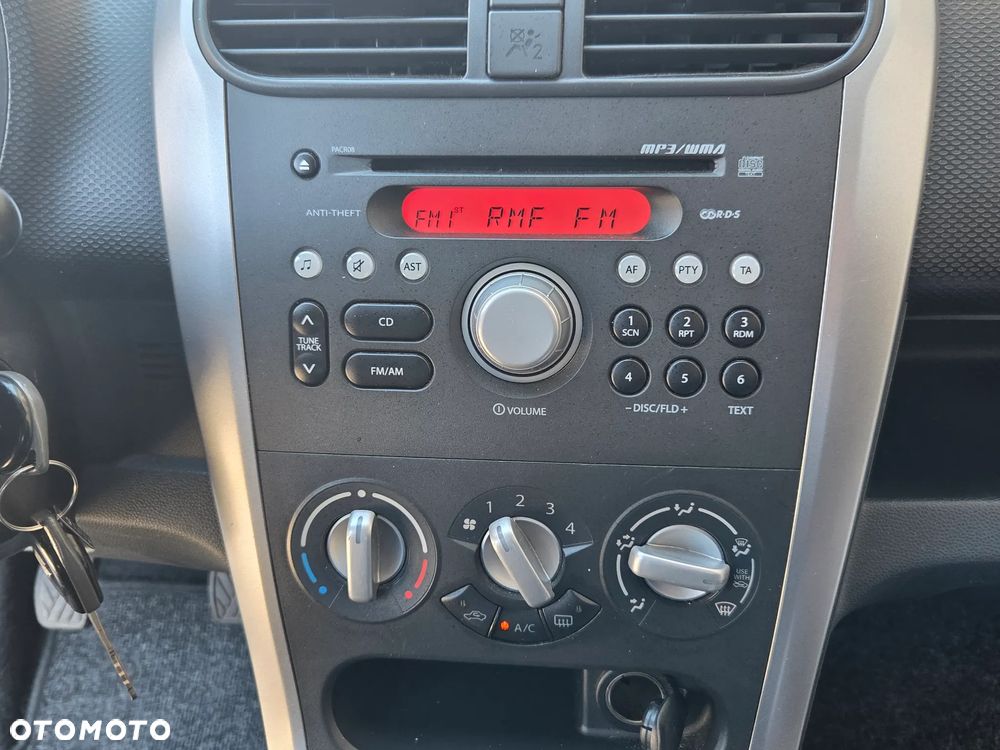 Suzuki Splash 1.2 Comfort - 29